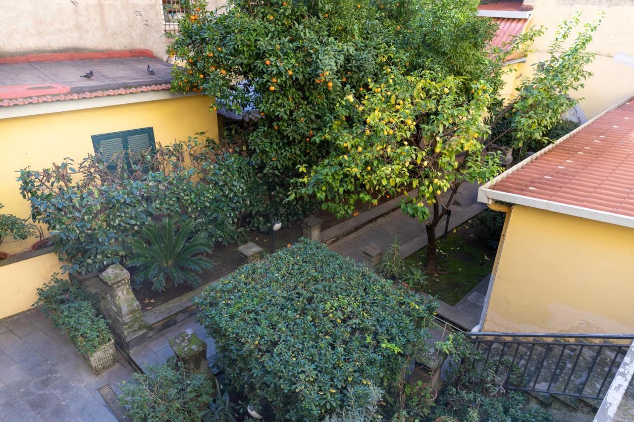 Colored House Until 7 People Above Sqplebiscito Neapel Exterior foto
